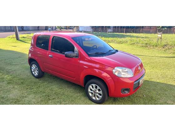 FIAT UNO 1.0 EVO VIVACE 8V FLEX 2P MANUAL FIAT UNO 1.0 EVO VIVACE 8V FLEX 2P MANUAL